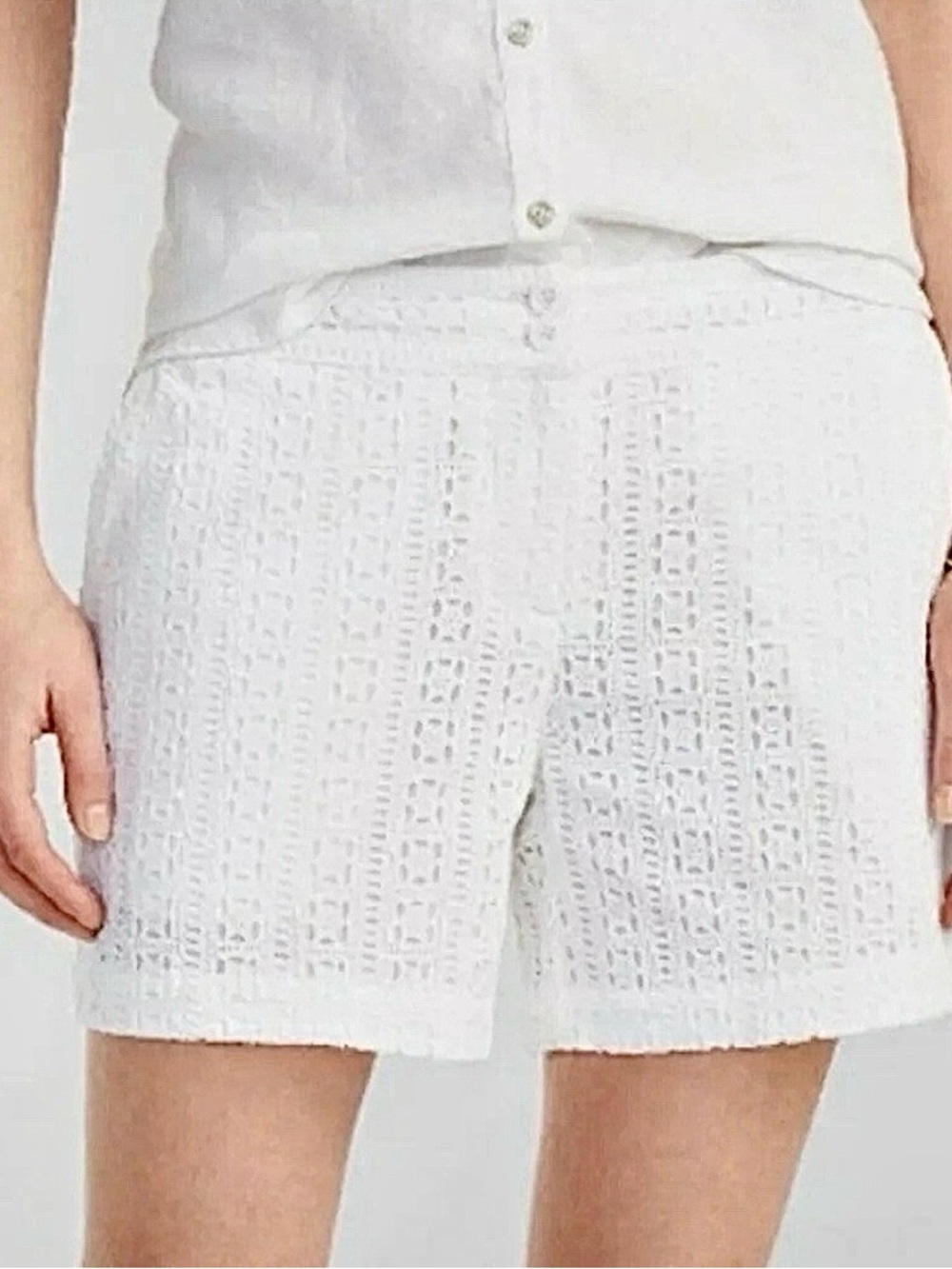 🆕💕Tommy Bahama Eyelet Lace Shorts • WHITE • Size 8 • NWT - Picture 2 of 13